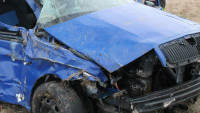 NEHODA auto modré